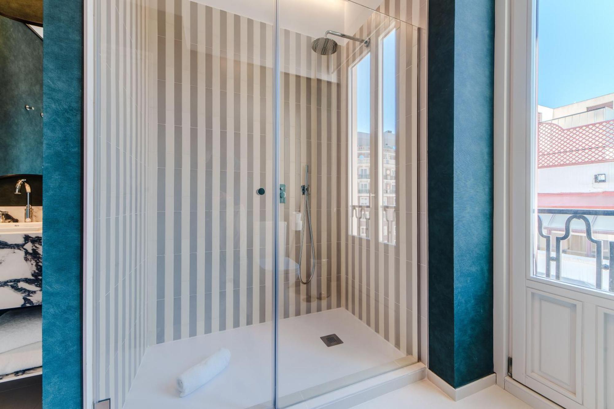 Apartamentos Soho Boutique Hoy No Me Puedo Levantar Madrid Exterior photo